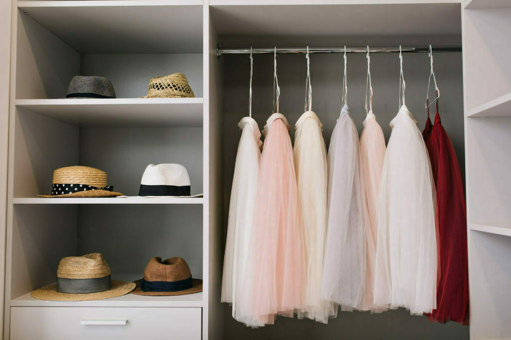 galerie-photos-aménager-son-dressing-aménagement-inspirations-fassenet-matériaux
